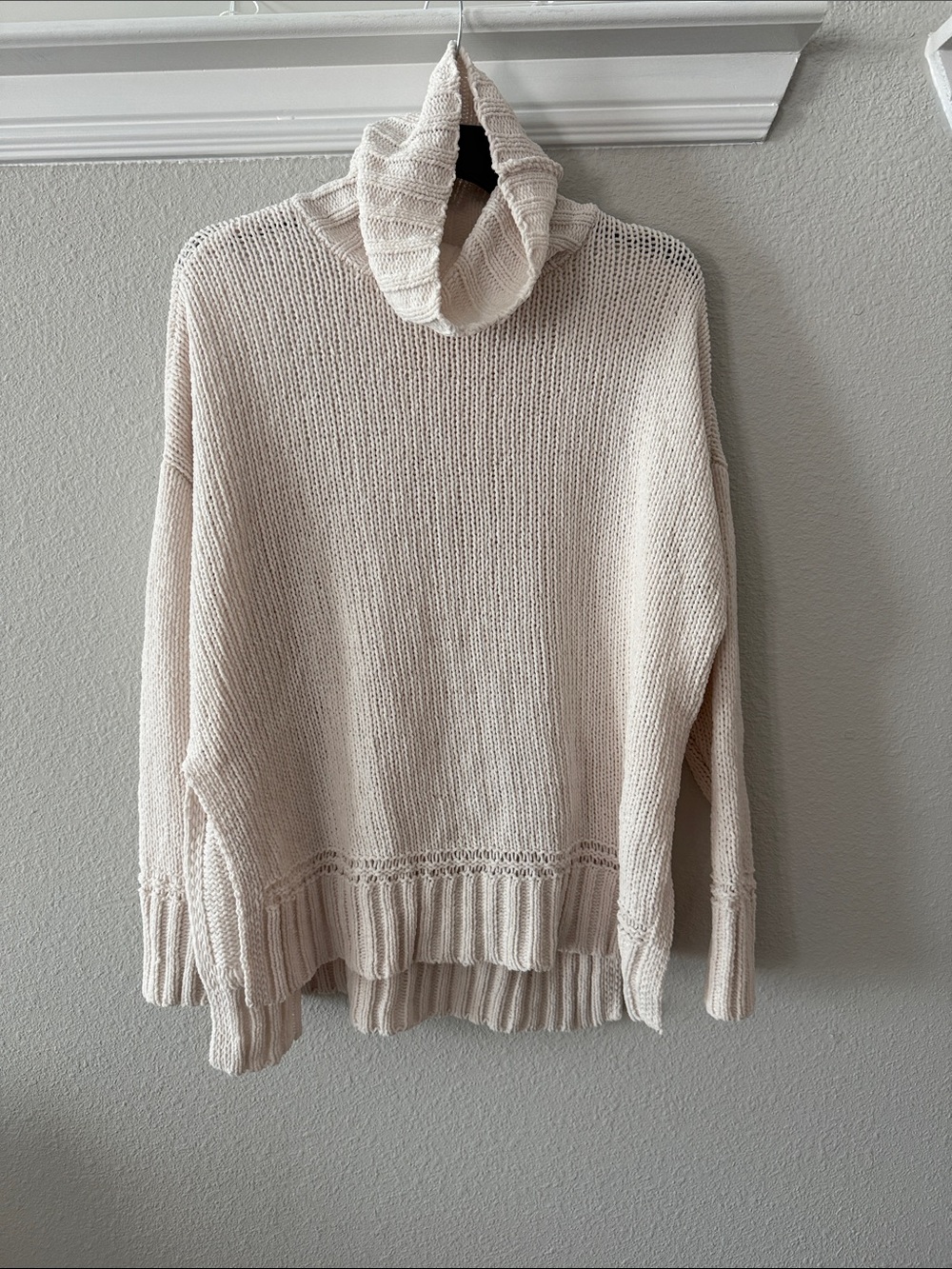 aerie Cream Turtleneck Oversized Knit Sweater